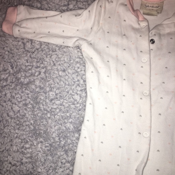Baby girl onsie - Picture 1 of 3